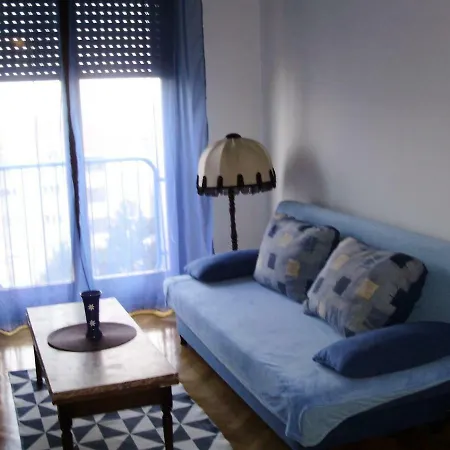 Apartment Apartman Ana 2 *