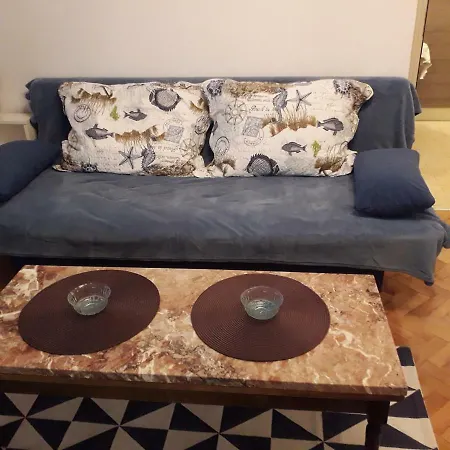 Apartment Apartman Ana 2